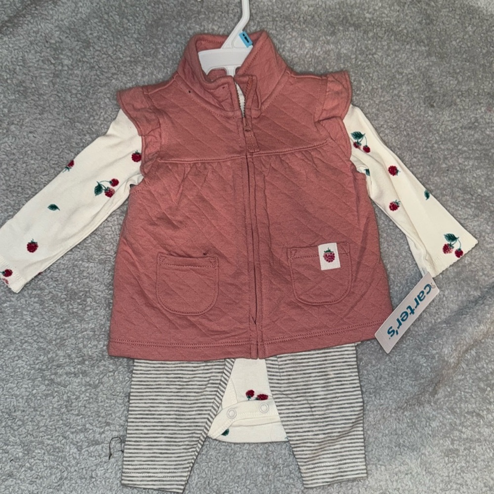 NWT carters set